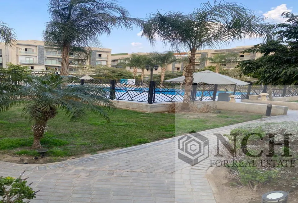 شقة نص مفروشة للإيجار في جاليريا مون فالي - AG66428457