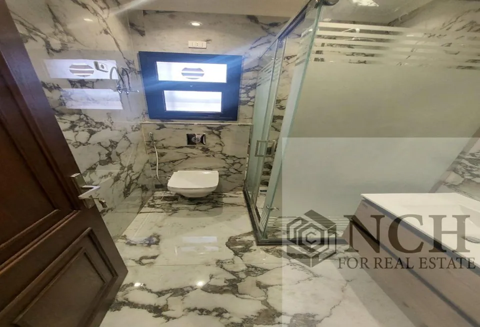 بنتهاوس نص مفروش للإيجار في ميدتاون - AG72183459