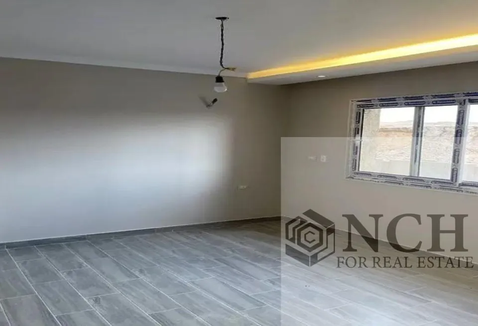 شقة نص مفروشة للإيجار في ذا سكوير — صورة 2