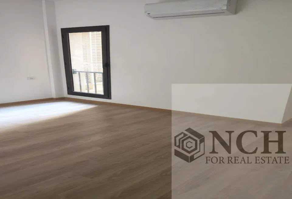 Semi-furnished Apartment for rent in Moon Residences — photo 4
