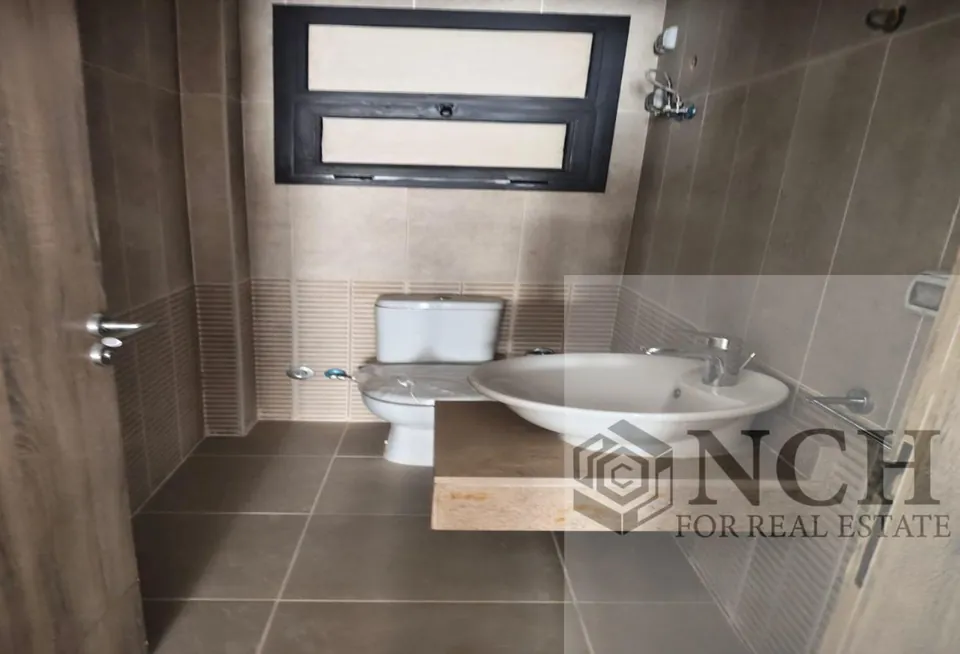 Semi-furnished Apartment for rent in Moon Residences — photo 5