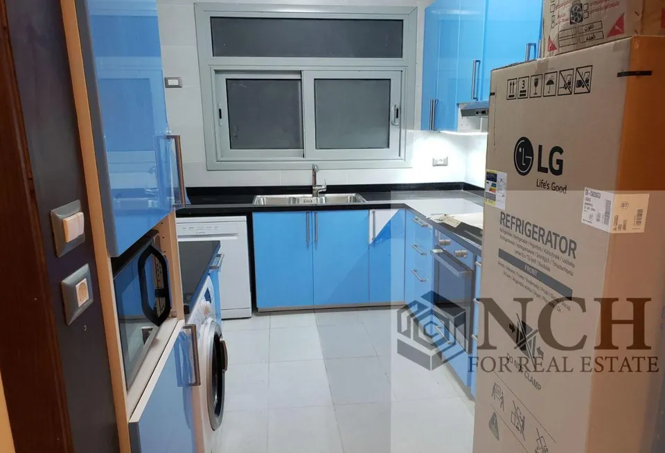 Furnished Studio for rent in Palm Hills Village Gate — photo 6