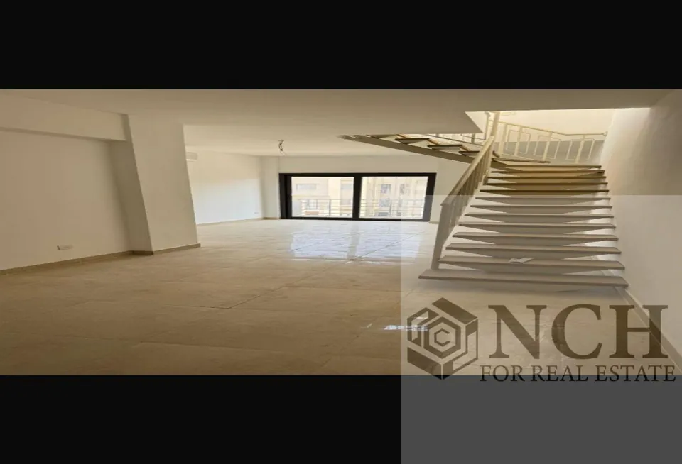 Semi-furnished Penthouse for rent in Moon Residences - AG81574553