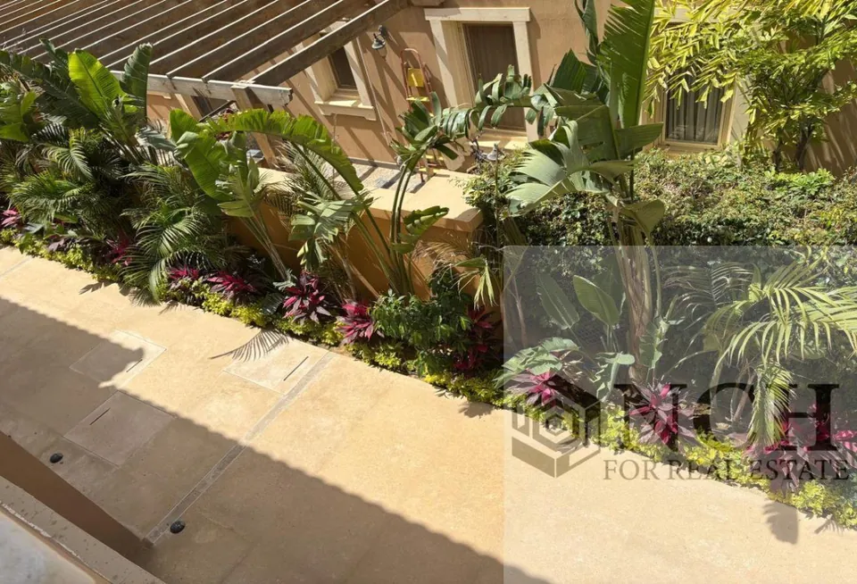فيلا نص مفروشة للإيجار في ميفيدا - AG82093910