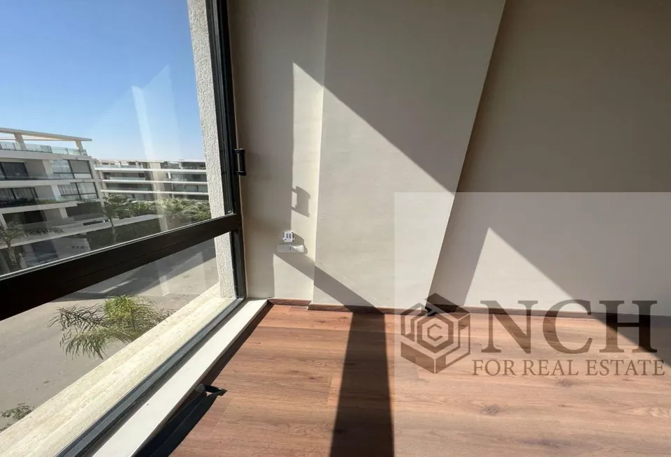 Semi-furnished Apartment for rent in Lake View Residence - AG83669399