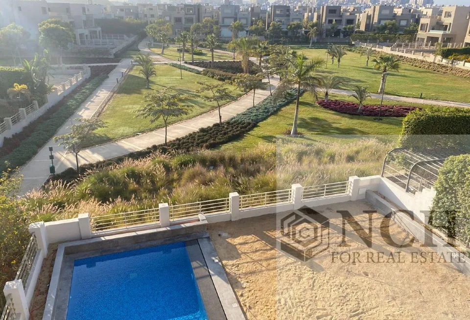 توين هاوس نص مفروش للإيجار في بالم هيلز قطامية إكستينشن - AG87831934