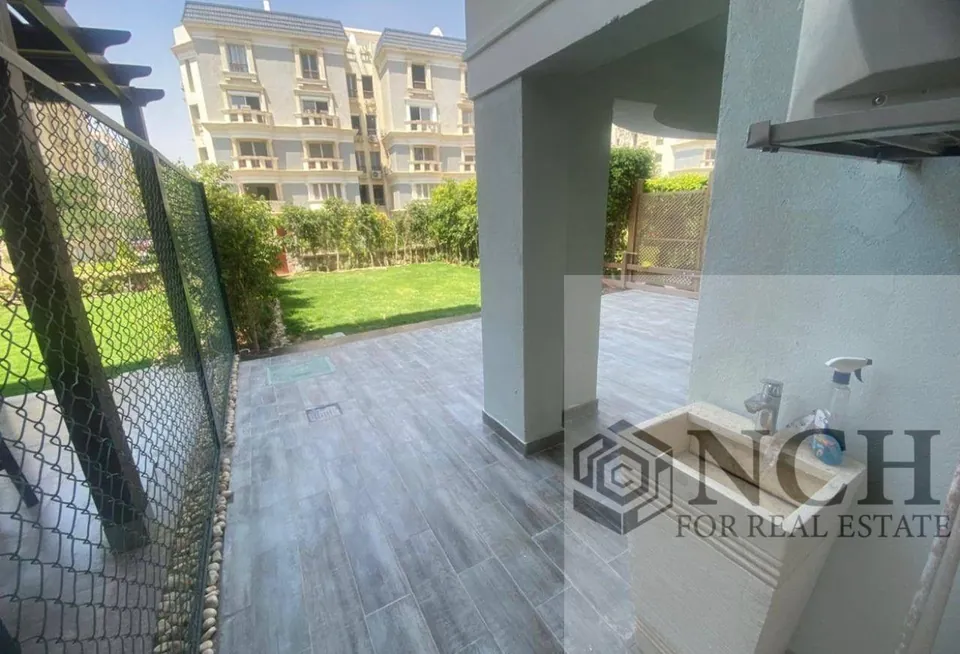 Semi-furnished iVilla for rent in Hyde Park New Cairo - AG88123468