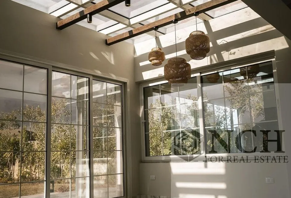 تاون هاوس نص مفروش للإيجار في بالم هيلز قطامية إكستينشن — صورة 4