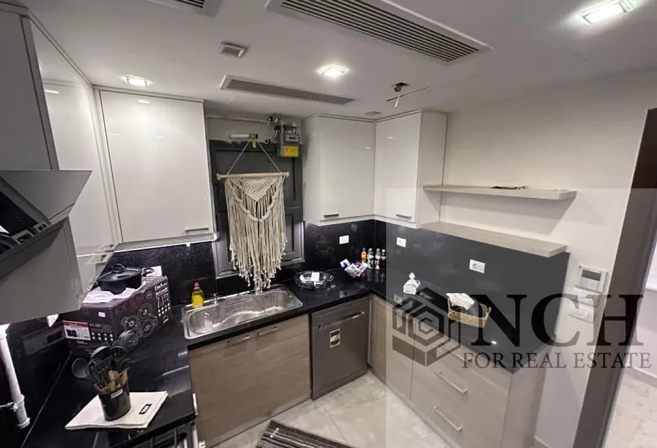 Furnished Apartment for rent in Eastown — photo 5