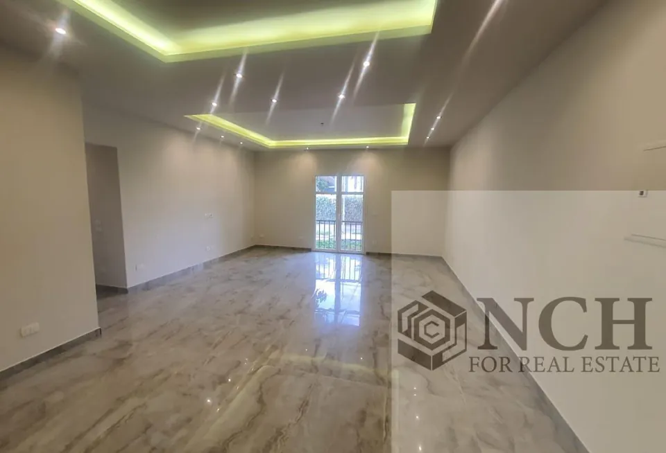 Semi-furnished Apartment for rent in Hyde Park New Cairo — photo 4