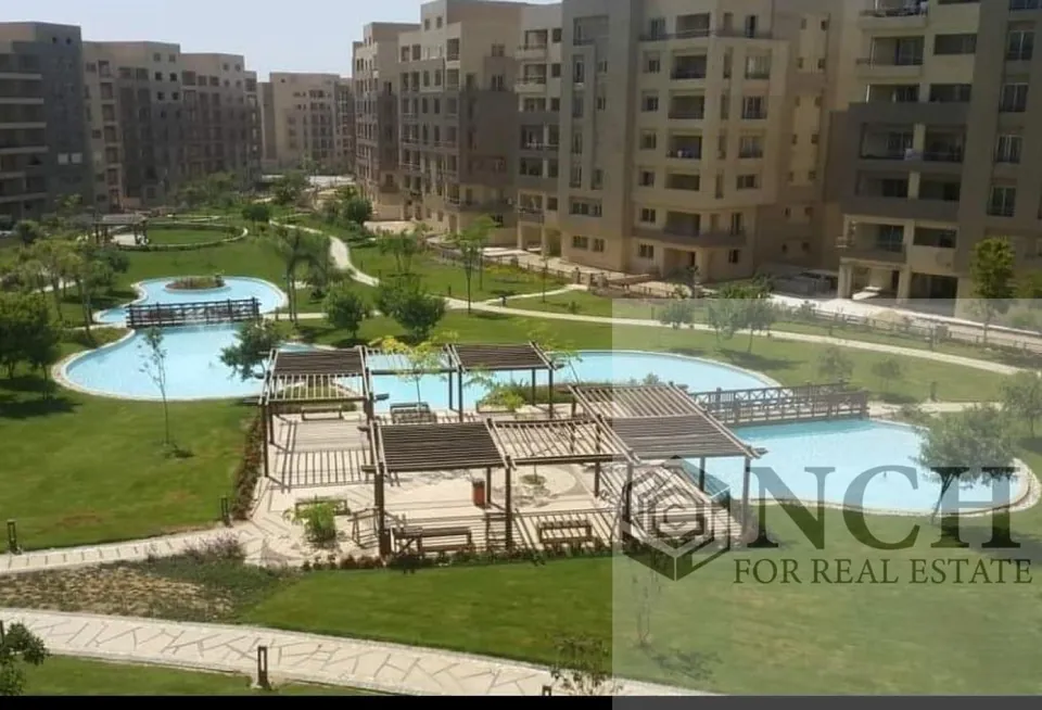 شقة نص مفروشة للإيجار في ذا سكوير — صورة 5