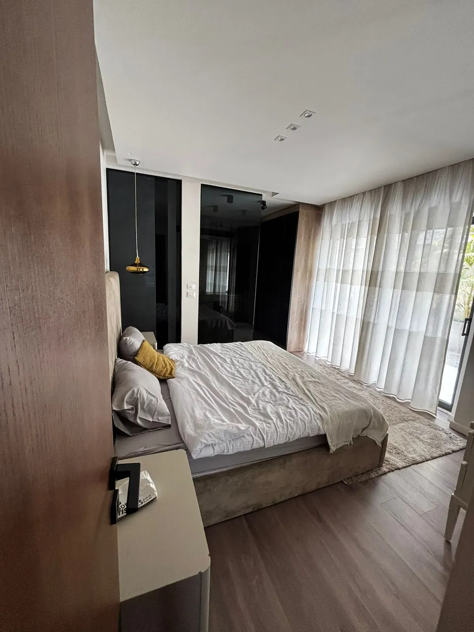 Furnished 2-Bedroom with 86 sqm Garden - Lake View Residence — photo 3